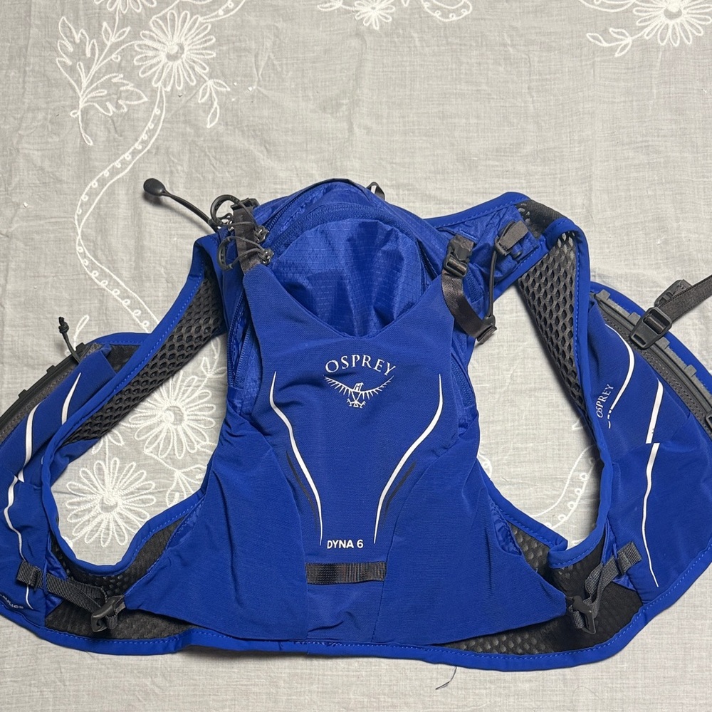 Osprey Dyna 6 in Bold Blue
